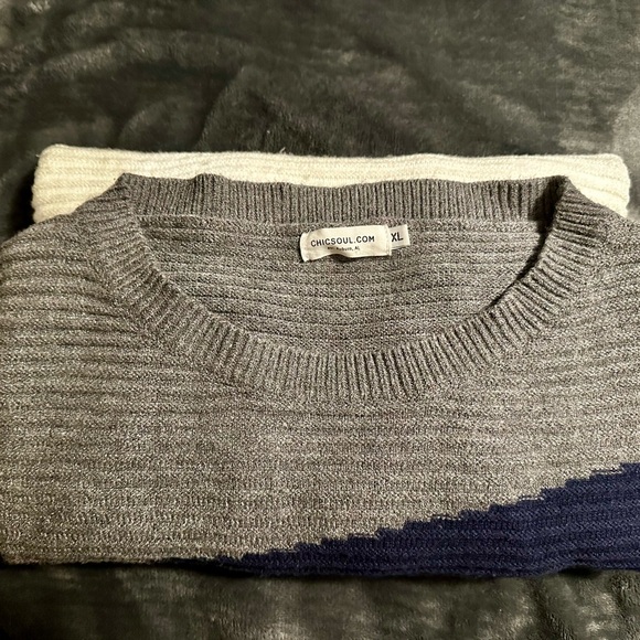 Chic Soul Sweater - Picture 7 of 8